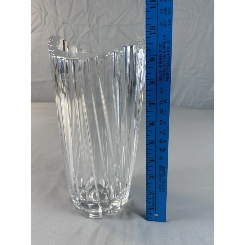 Vintage‎ Clear Cut Glass Vase Heavy Ribbed Crystal Look 9
